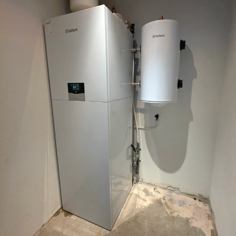 Binnenunit van een warmtepomp geplaatst door Installatiebedrijf Jonker